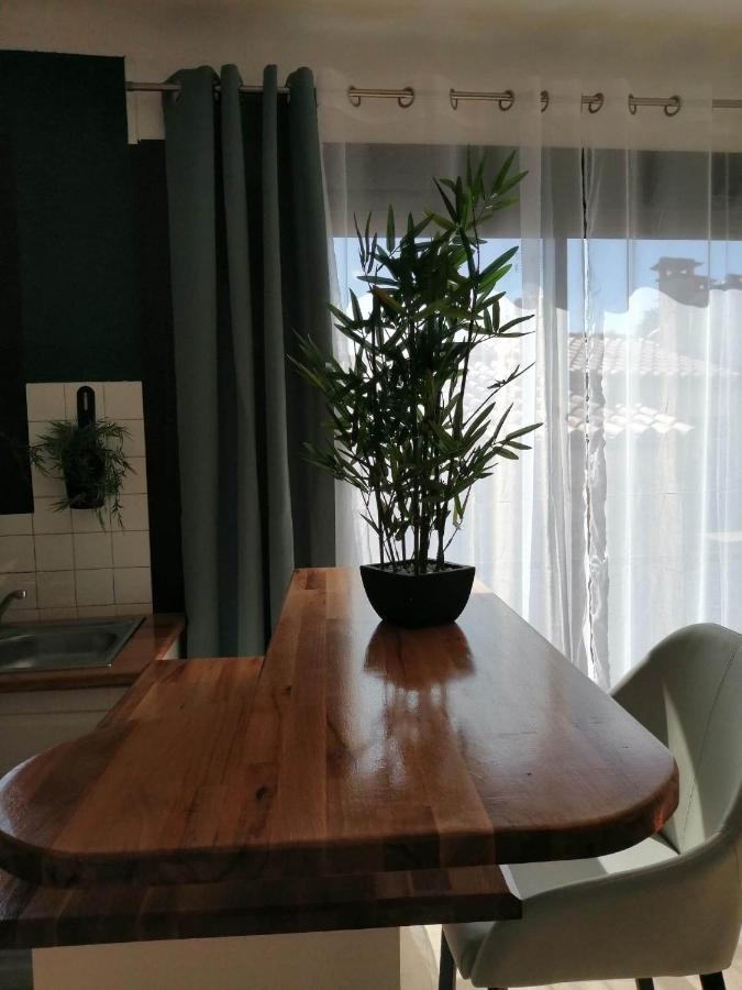 Appartement Alicia à Camélas Extérieur photo